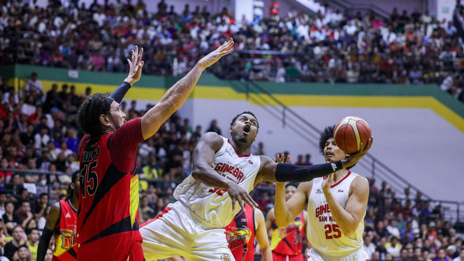 Ginebra bounces back against San Miguel, regains PBA semis series lead in Game 3